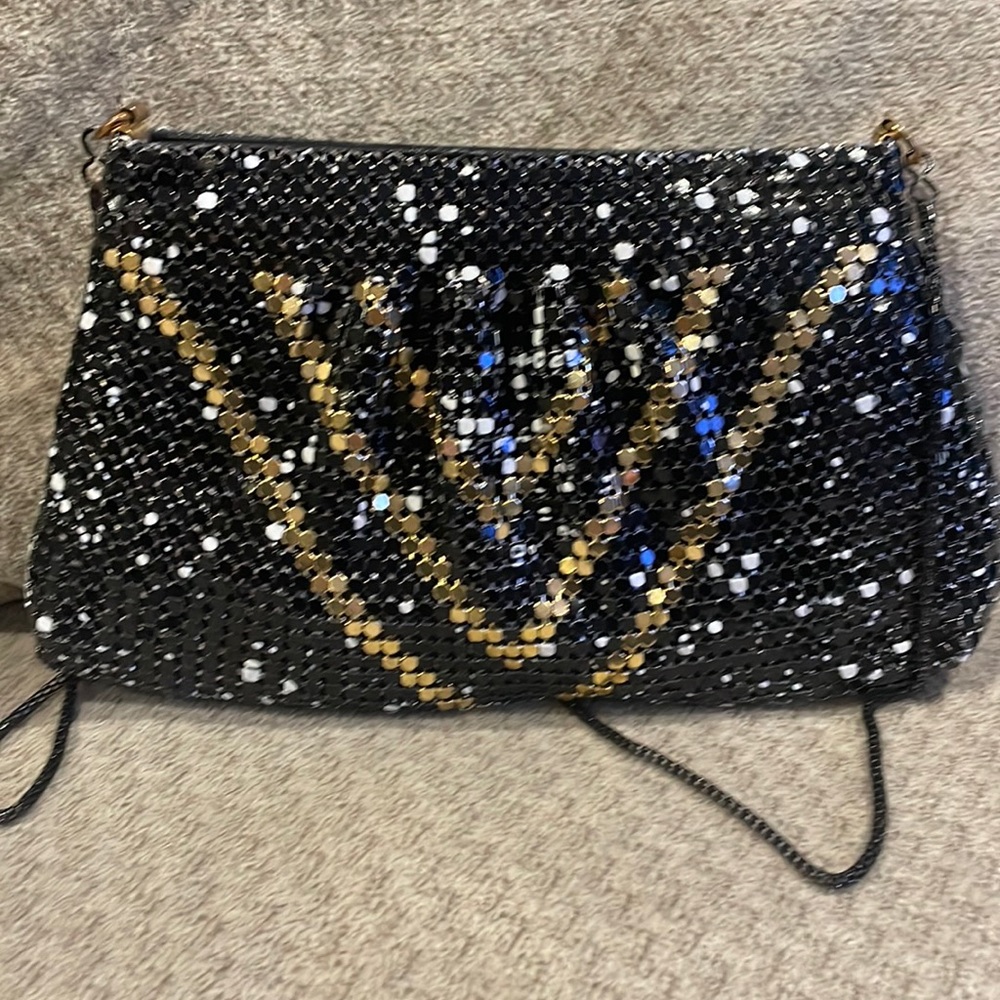 Awesome date night purse